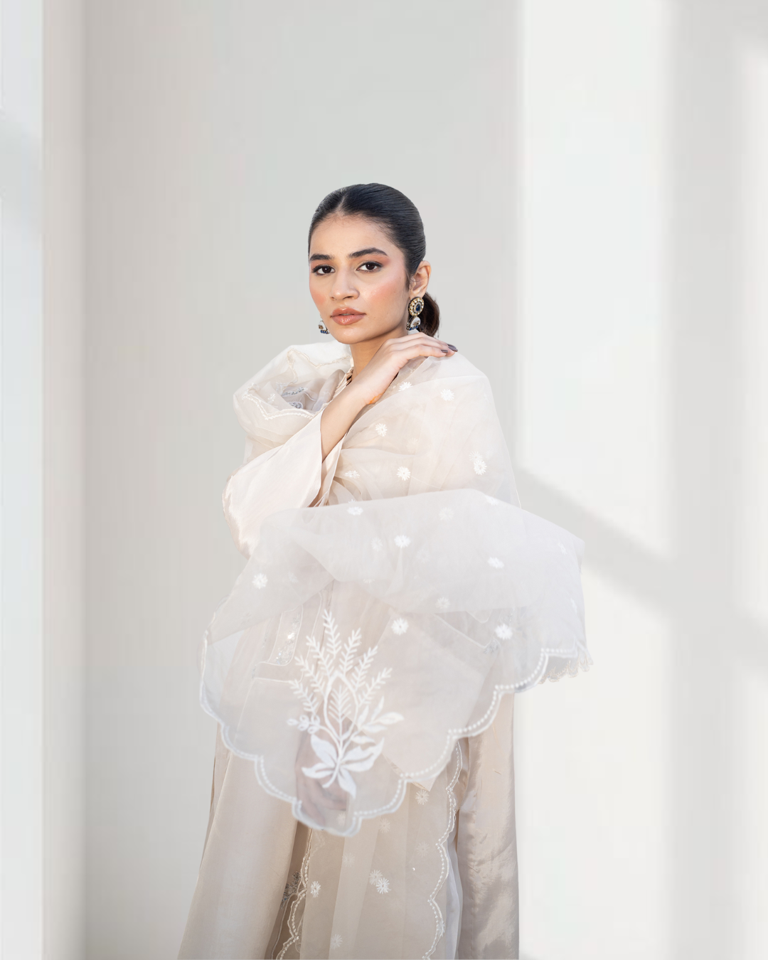 Amira