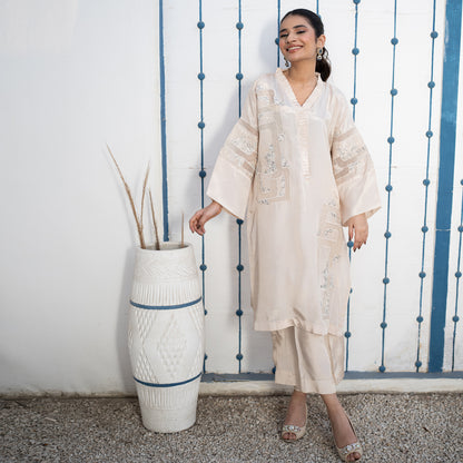Amira